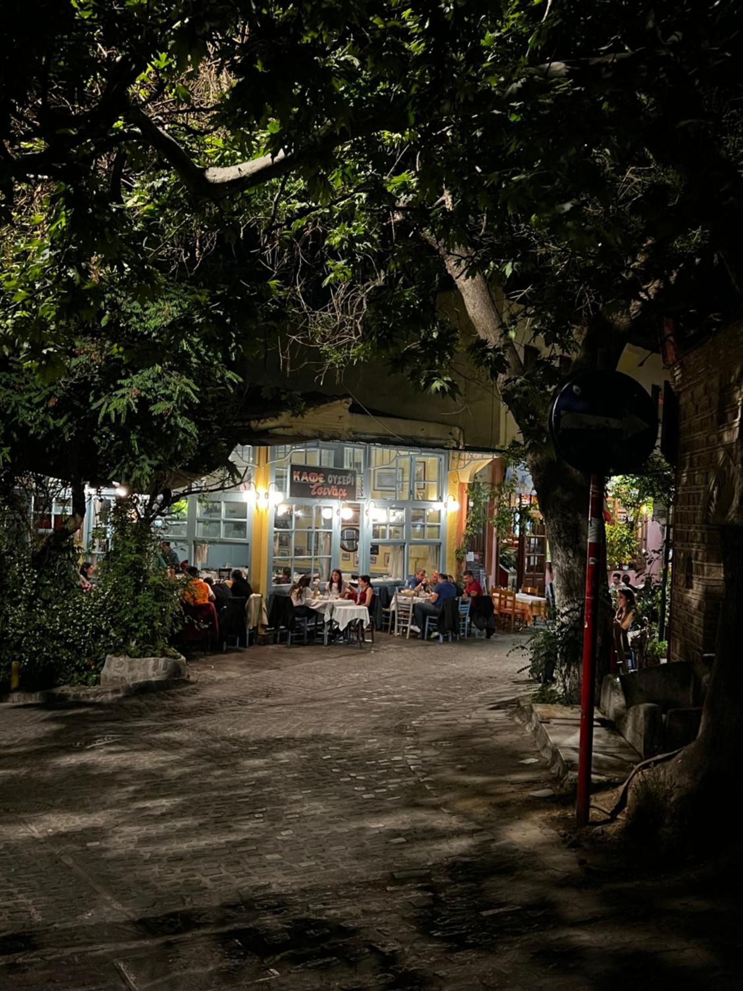 Vintage Experience Στην Άνω Πολη Leilighet Thessaloníki Eksteriør bilde